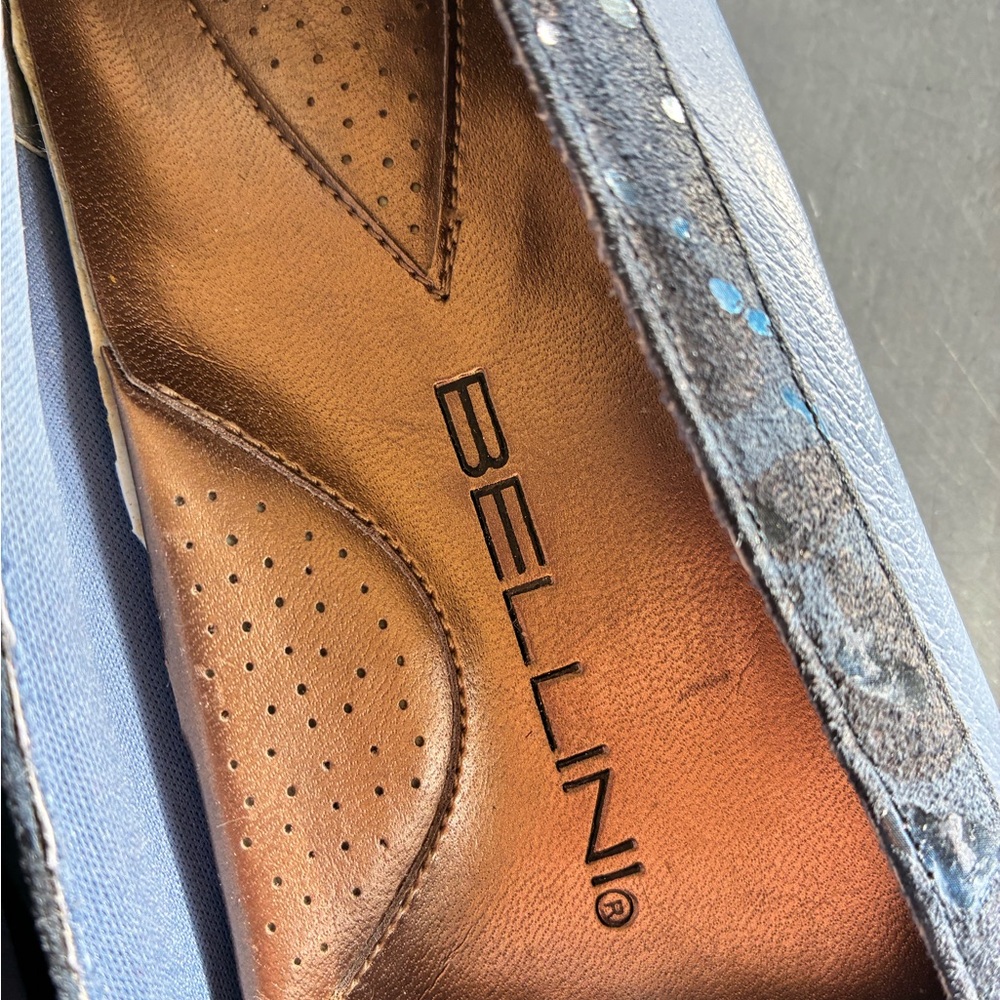 Bellini Women's Ornate Blue Suede Loafers SZ 7 - Picture 8 of 12